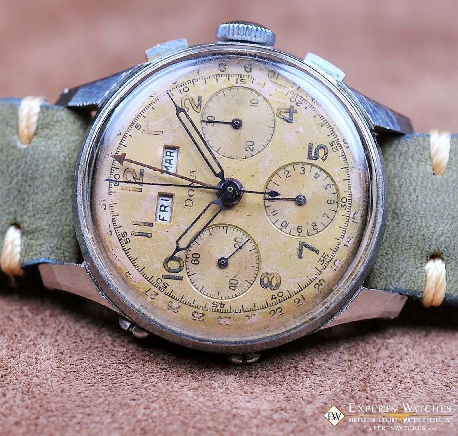 1950s Serviced Vintage DOXA Valjoux 72C Triple Date Calendar Chronograph Watch