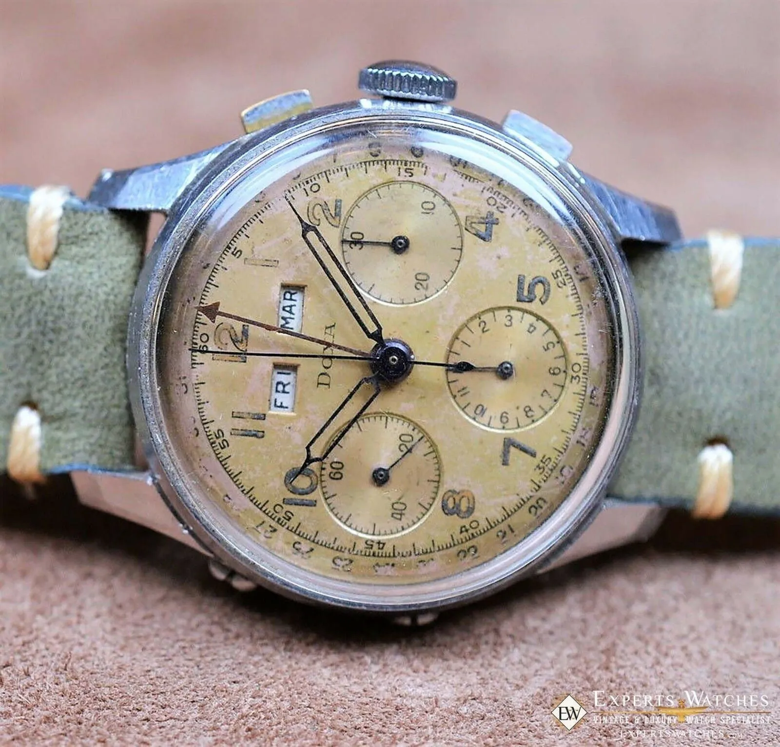 1950s Serviced Vintage DOXA Valjoux 72C Triple Date Calendar Chronograph Watch