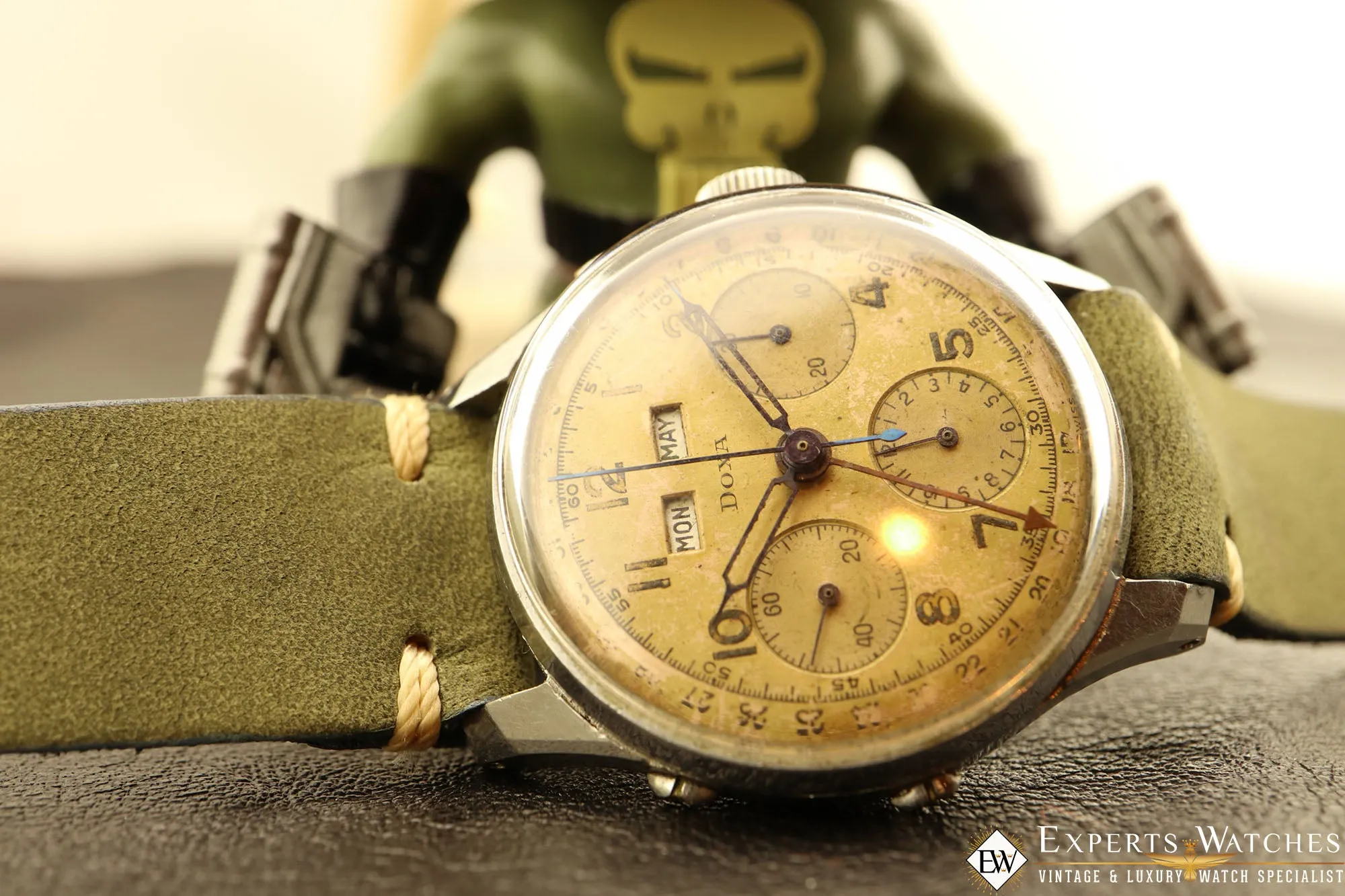 1950s Serviced Vintage DOXA Valjoux 72C Triple Date Calendar Chronograph Watch