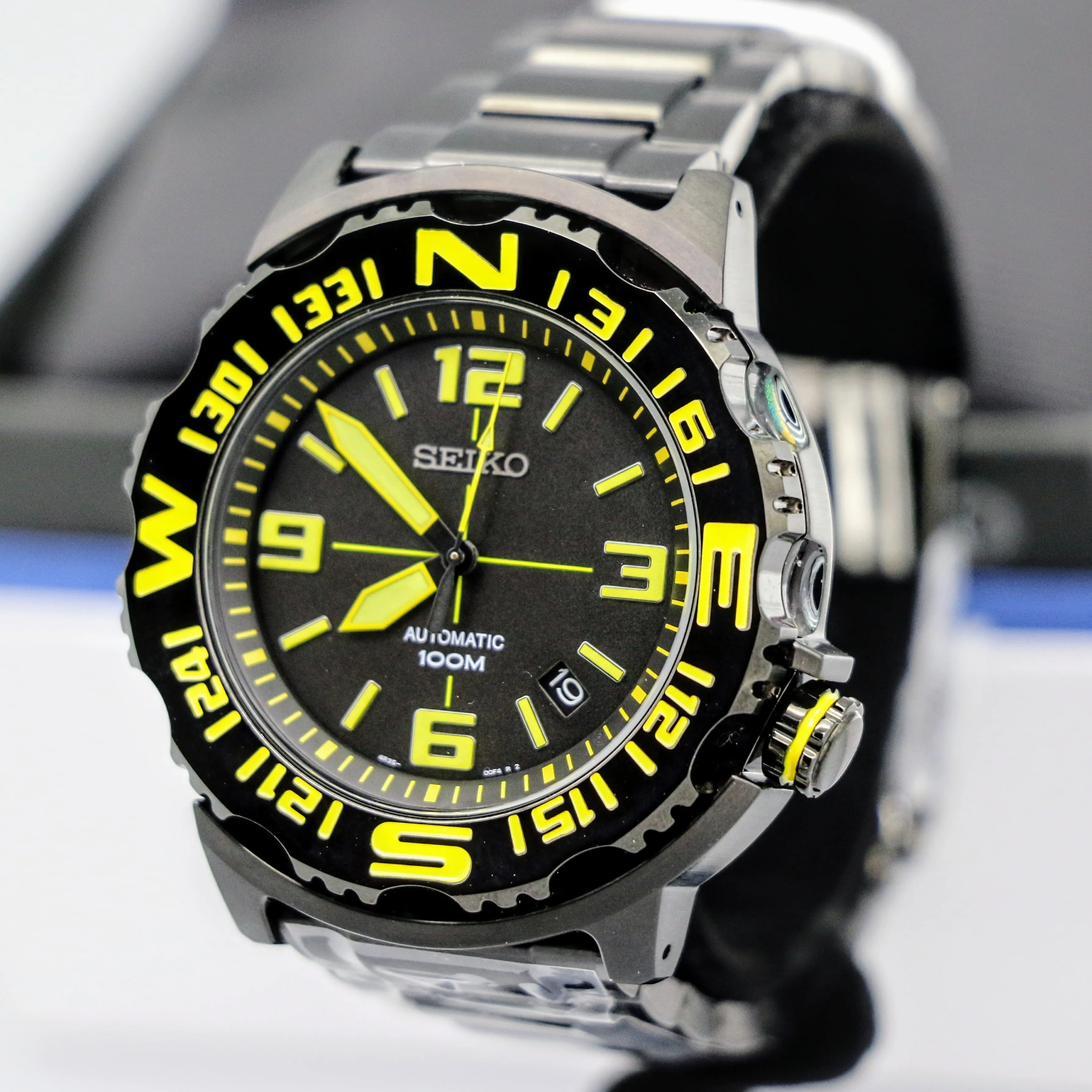 BRAND-NEW! SEIKO Superior Automatic Wristwatch Ref. SRP449K1 Compass Bezel Exhibition Back Watch