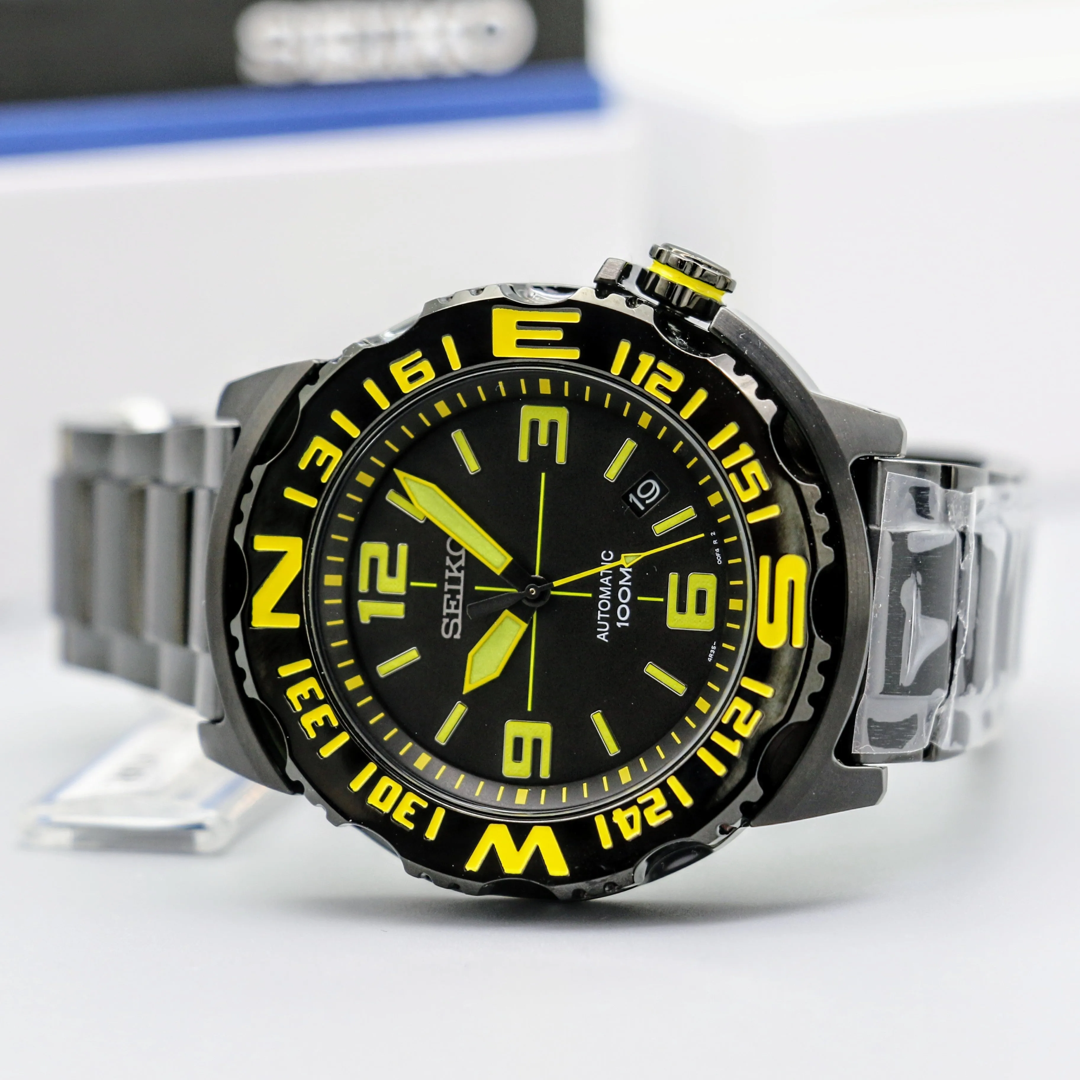 BRAND-NEW! SEIKO Superior Automatic Wristwatch Ref. SRP449K1 Compass Bezel Exhibition Back Watch