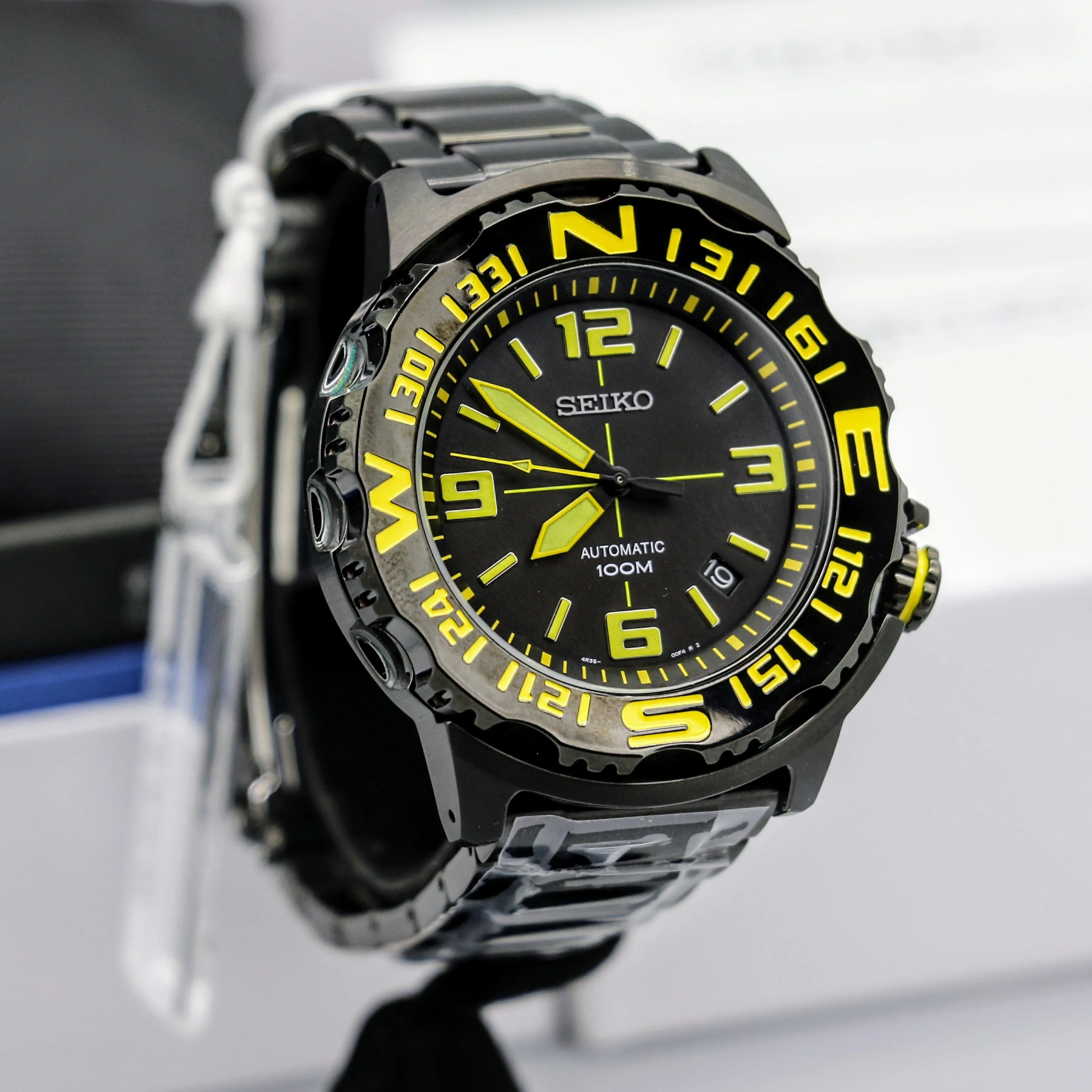 BRAND-NEW! SEIKO Superior Automatic Wristwatch Ref. SRP449K1 Compass Bezel Exhibition Back Watch