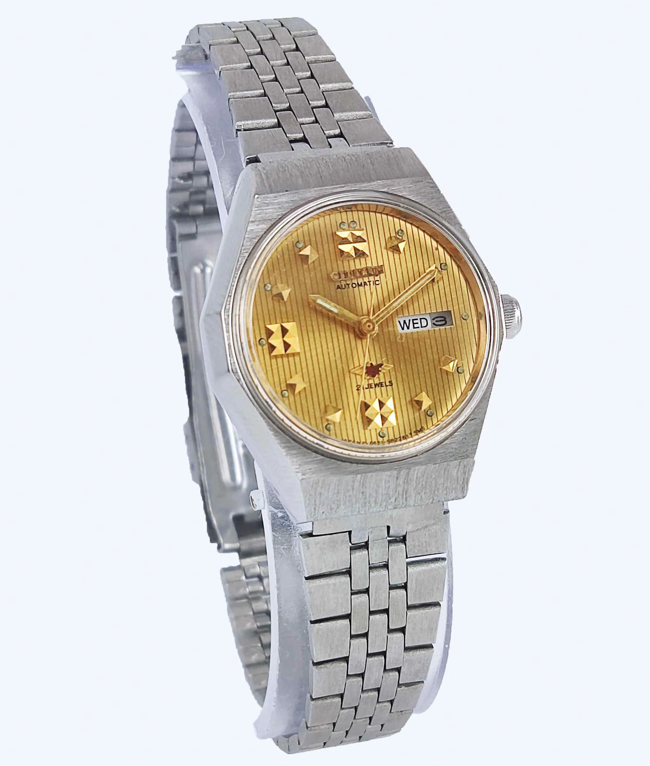 Citizen Automatic 8200A Black Dial 21 Jewels Day Date Men's Mechanical Watch