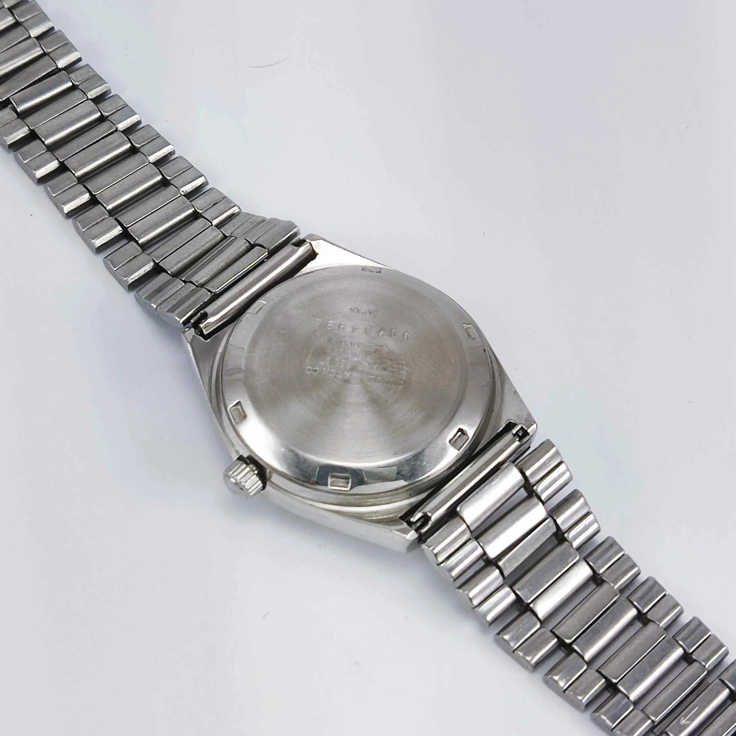 Citizen Automatic 8200A White-Yellow Dial 21 Jewels Day Date Men's Mechanical Watch