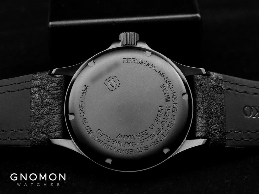 DK37 Black