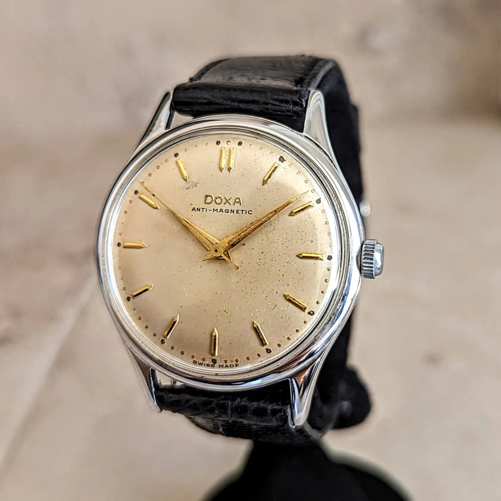 DOXA Anti-Magnetic Jumbo Wristwatch ETA 1147 Swiss Made Mechanical Watch