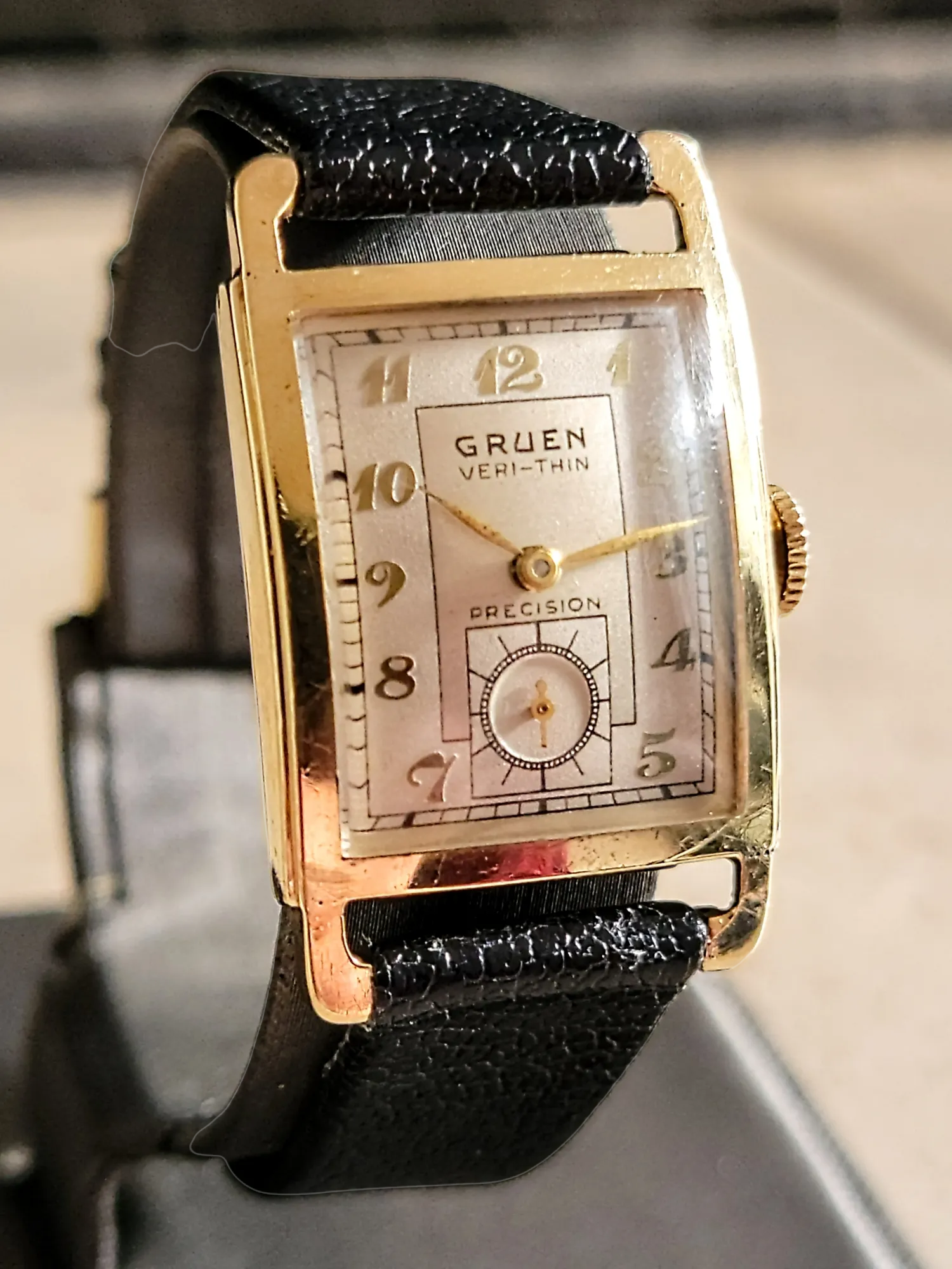 GRUEN Veri-Thin Precision Watch 14K GOLD 17 Jewels Cal. 430