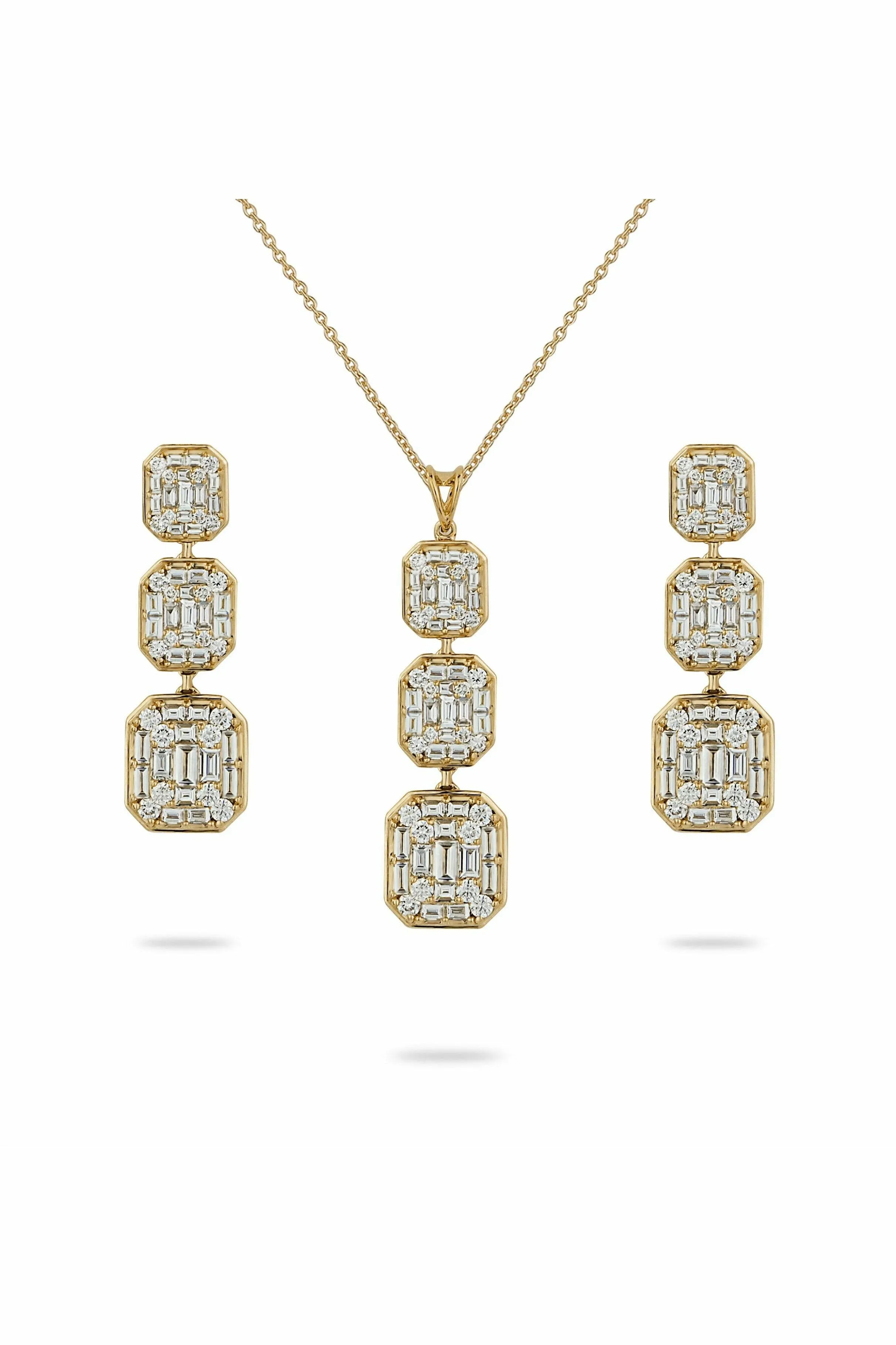 illusion triple tier pendant with earrings