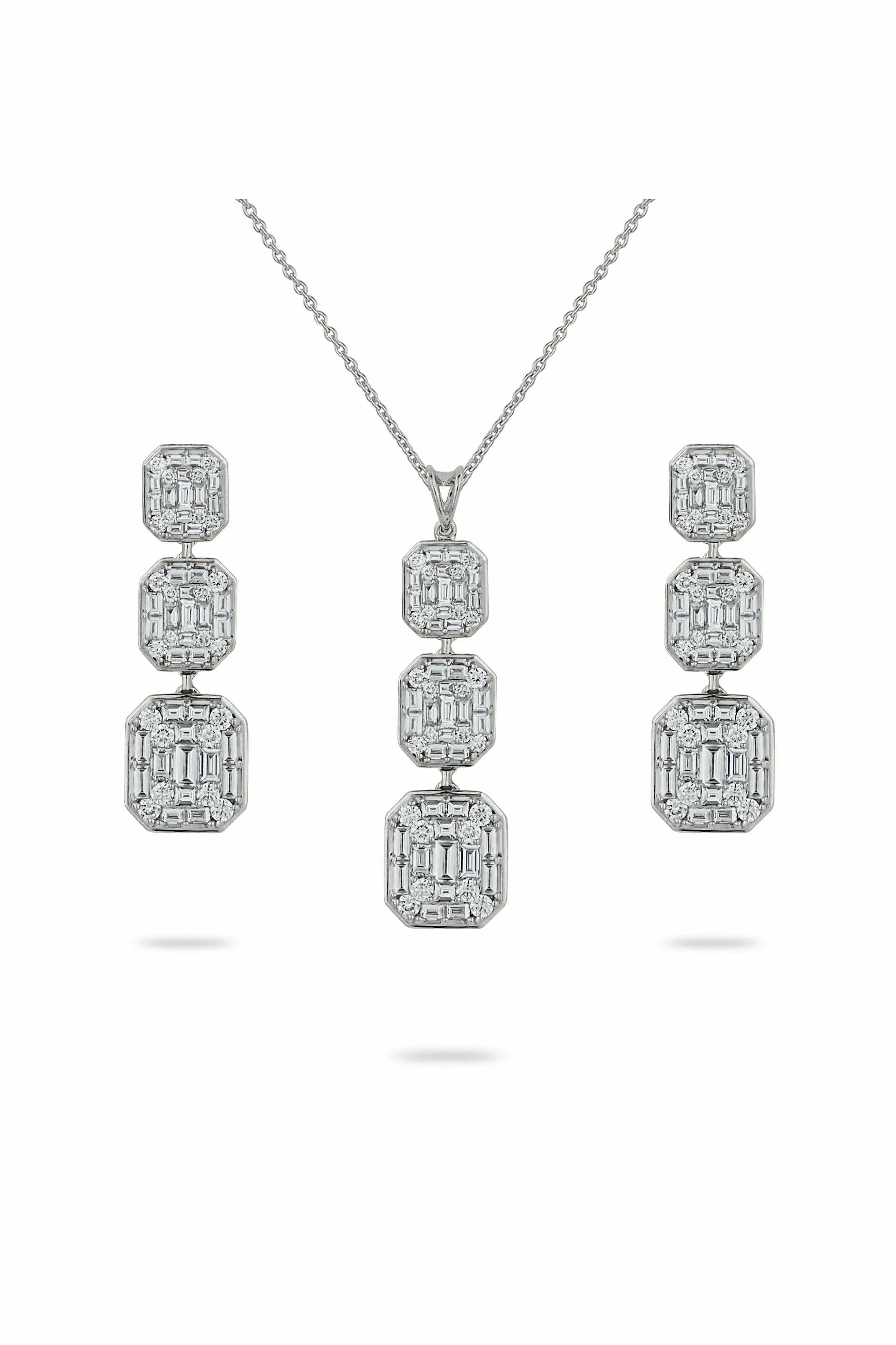 illusion triple tier pendant with earrings