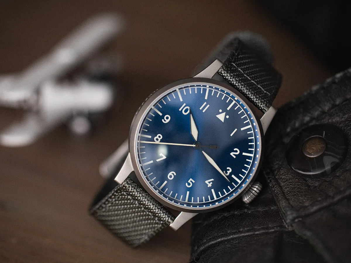 Laco - Memmingen Blaue Stunde (42mm) - Manual Wind