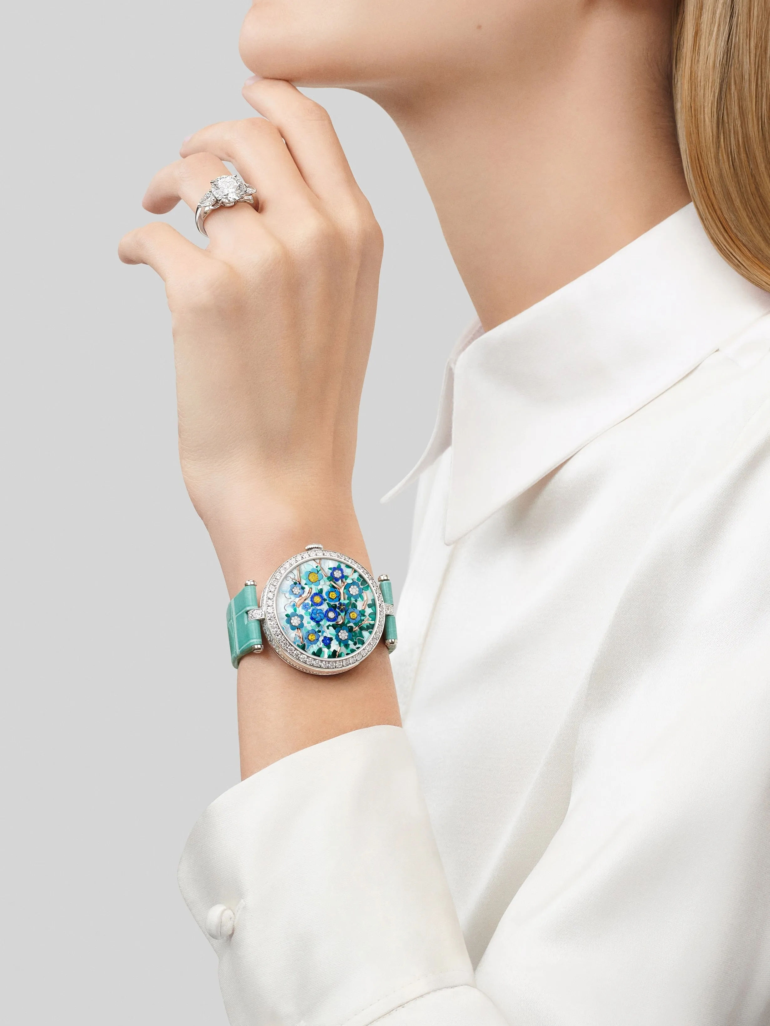 Lady Arpels Heures Florales Cerisier watch