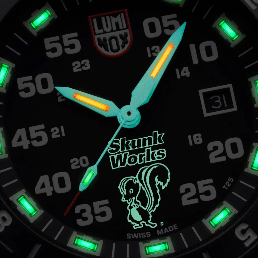 LUMINOX -  F-117 NIGHTHAWK x Skunk Works 6440 Heritage, Pilot Watch, 44 mm (XA.6442.H)