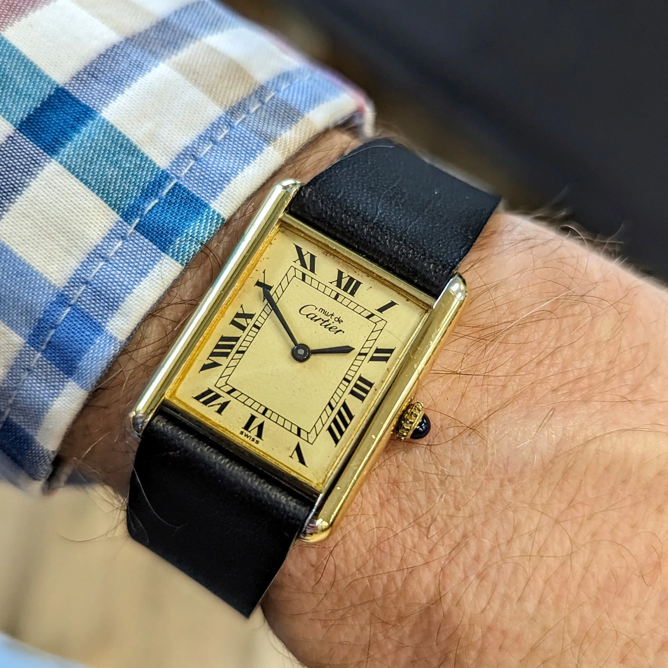 Must de Cartier Tank Watch 925 Gold Plated Case 23x30mm Roman Numerals Dial Manual-Wind Wristwatch