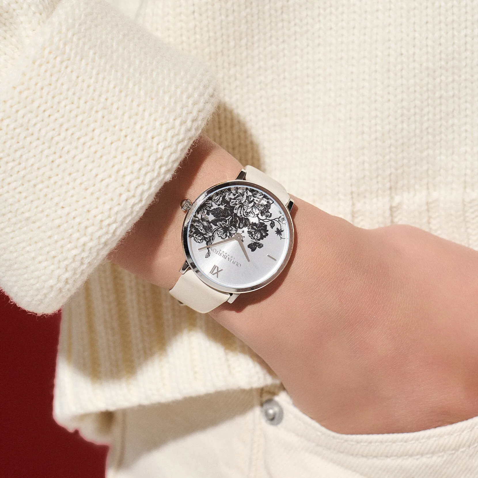Olivia Burton Signature 35mm Floral Blooms Ultra Slim Silver & Antique Pearl Leather Strap Watch