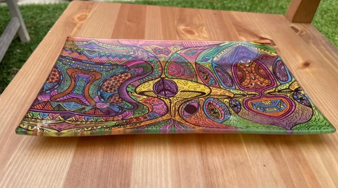 "Dimensional" Collectible Tray (6.25" x 10.2")