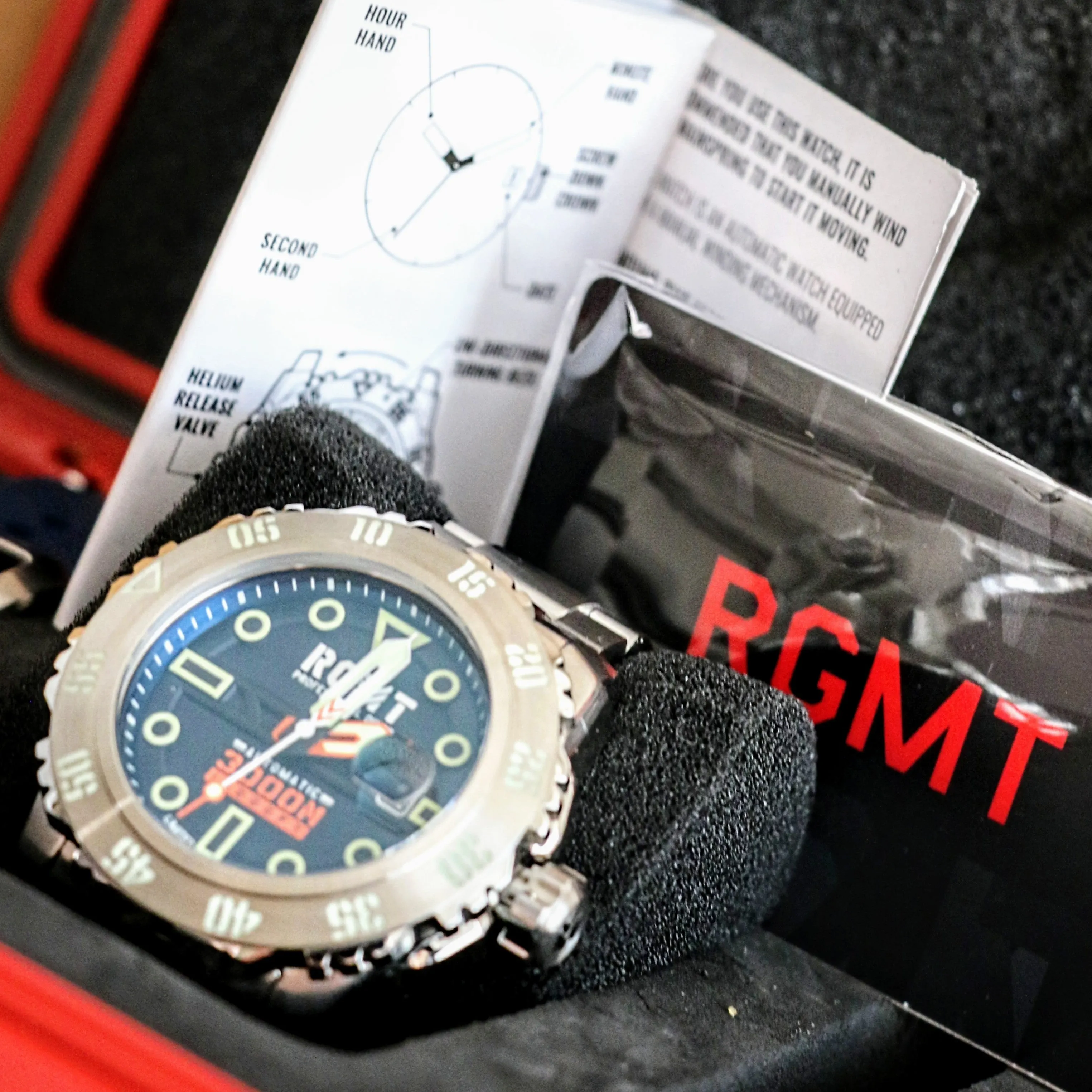 RGMT Ohio Professional Diver Automatic Watch 3000M Wristwatch in Original Box!