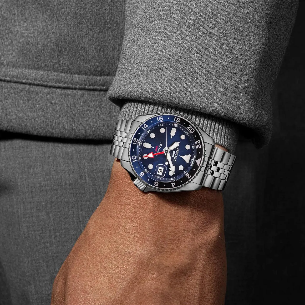 Seiko - SSK003K Seiko 5 Sports ‘Blueberry’ GMT SKX Re-Interpretation