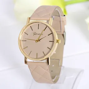 Simple refreshing watches New Arrival Women Casual Watch vintage Leather Refined Ladies Quartz Wristwatch clock hours